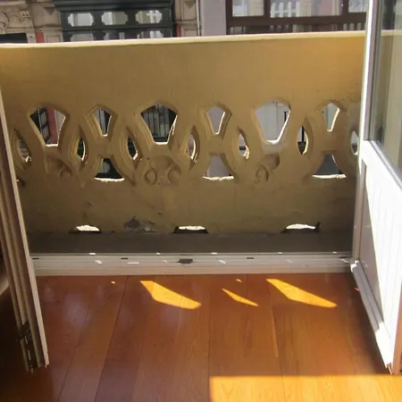 Pansiyon Lujosa En Lo Mas Centrico De La Ciudad Bilbao